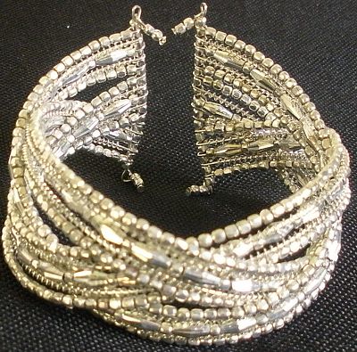 snazzy jazzy - SILVER CUFF 
